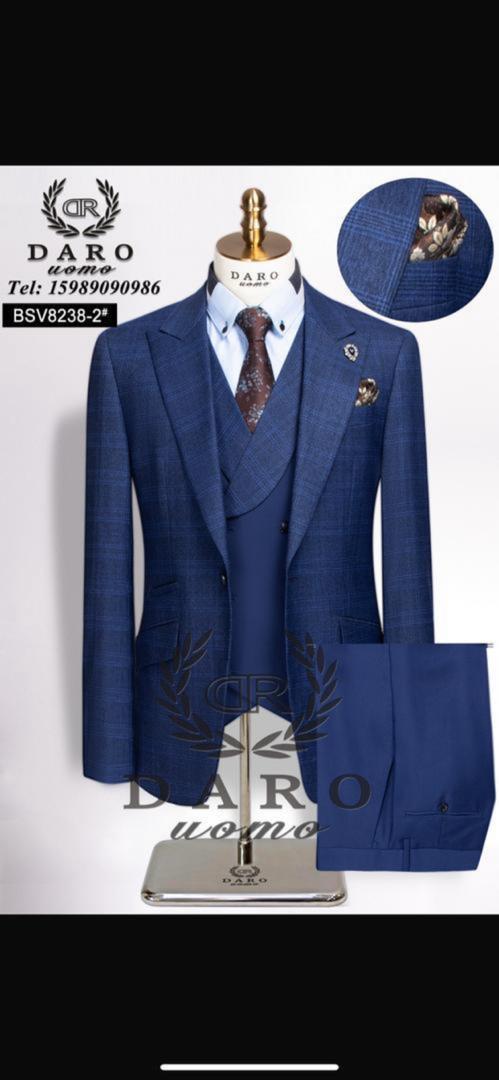 Three pieces Suit