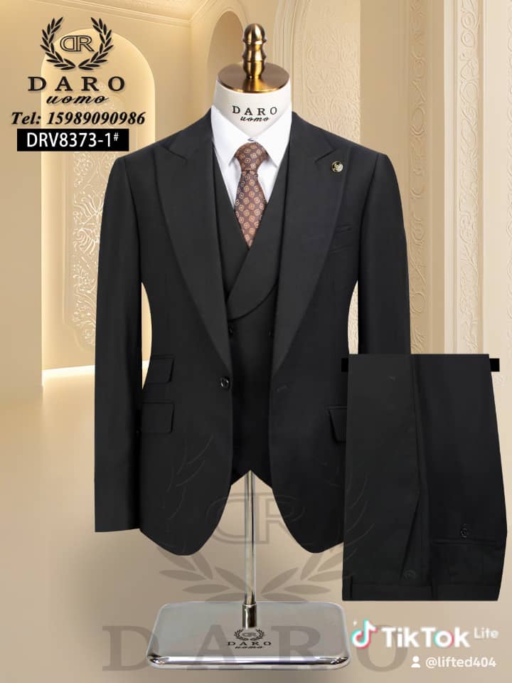 Three pieces Suit