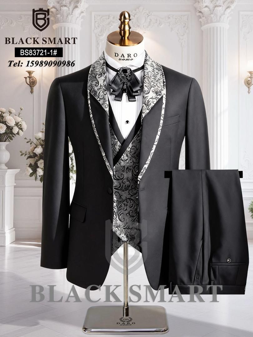Three pieces Suit