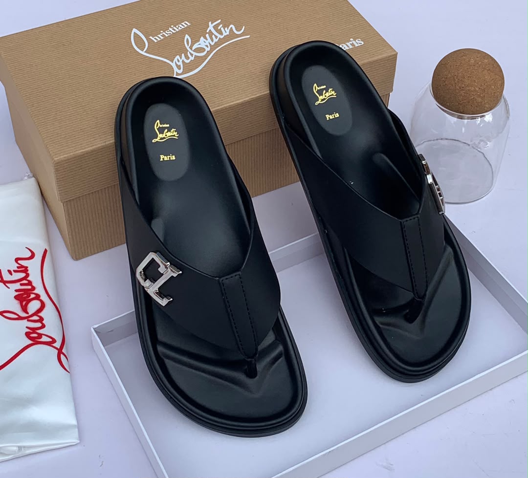 SHOE - Slippers