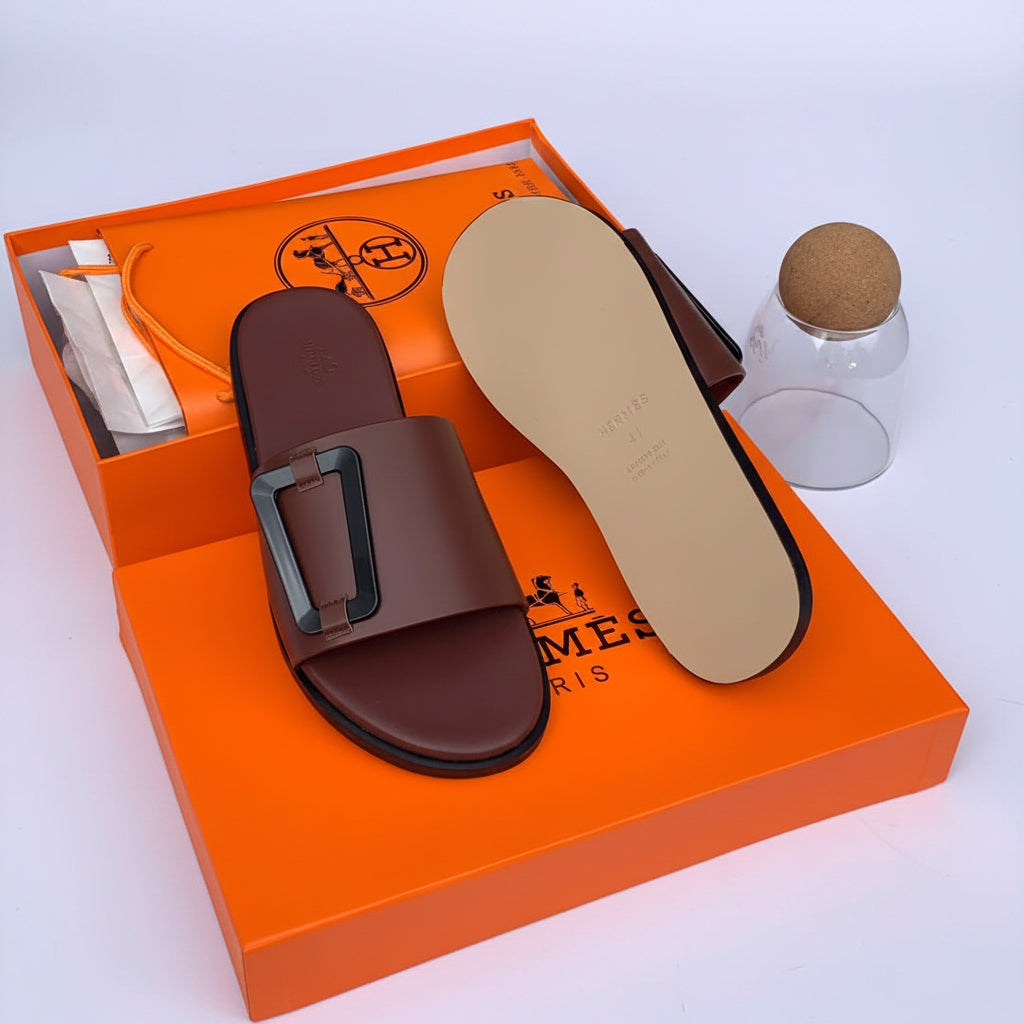 SHOE - Slippers (Brown)