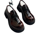 SHOE - Dressing